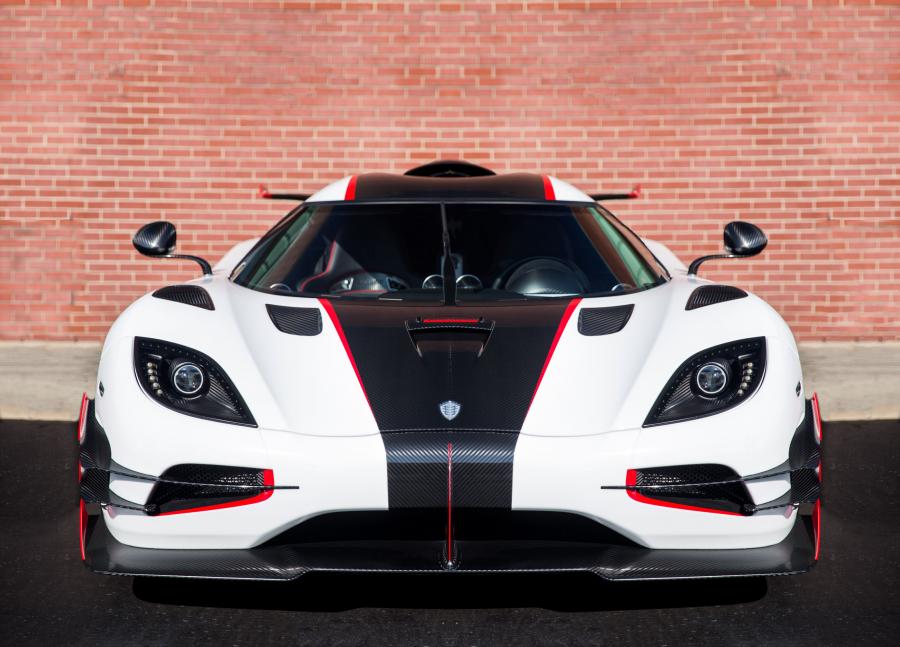 Koenigsegg One:1 (7112) 2014 года  (NA) (фото 7 из 8)